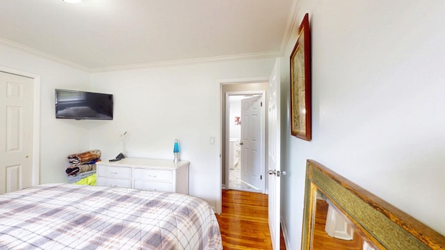 16-18 Claremont Ct, Middletown, NY 10940 - bedroom featuring crown molding and wood finished floors