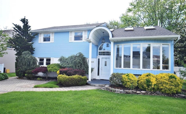 38 Loretta Dr, Syosset, NY 11791 - view of front of property featuring a front yard