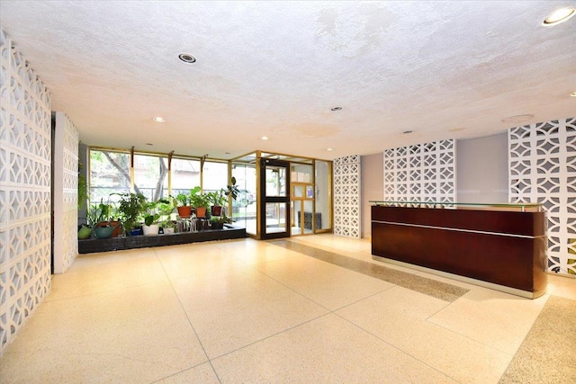 400 E 17th St Unit 600, Brooklyn, NY 11226 - reception with recessed lighting and a textured ceiling