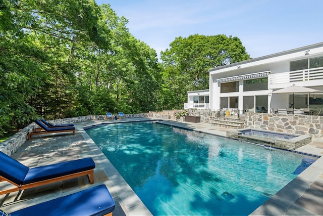 715 Hands Creek Rd, East Hampton, NY 11937 - view of pool featuring a patio and a pool with connected hot tub