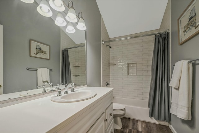7 Golf Club Cir, Manorville, NY 11949 - photo 32