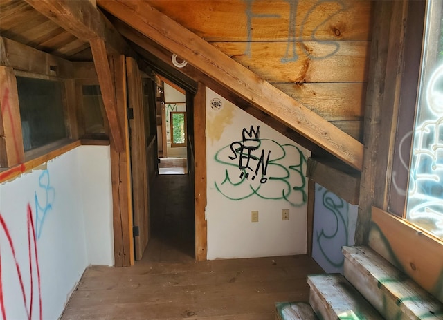 785 S St, Plattekill, NY 12528 - hall featuring vaulted ceiling and hardwood / wood-style flooring