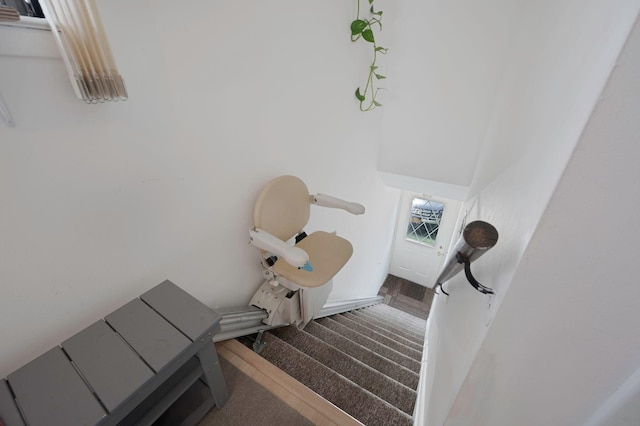 199 Cambridge Dr E, Copiague, NY 11726 - view of stairs