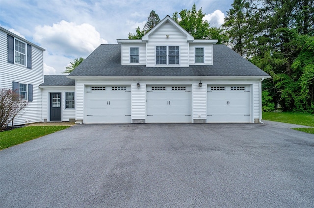 14 Flower Hill Rd, Poughkeepsie, NY 12603 - garage with driveway