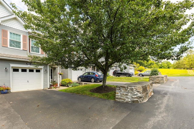 251 Pinebrook Dr, Hyde Park, NY 12538 - photo 2