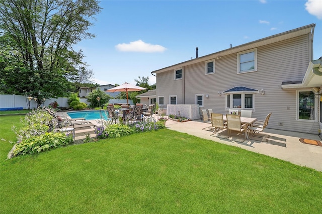 28 Lapin Ln, Blauvelt, NY 10913 - back of house featuring a patio area and outdoor dining area