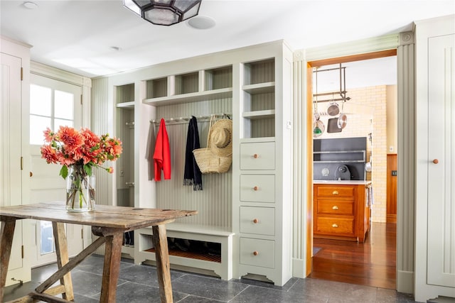 12120 New Suffolk Ave, Cutchogue, NY 11935 - mudroom featuring granite tiled floors
