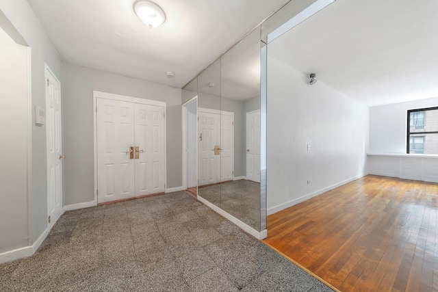 337 E 50th St Unit 3-A, New York Manhattan, NY 10022 - foyer with baseboards