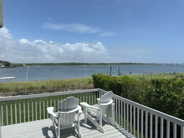 2 Bayside Ave, East Quogue, NY 11942 - photo 16