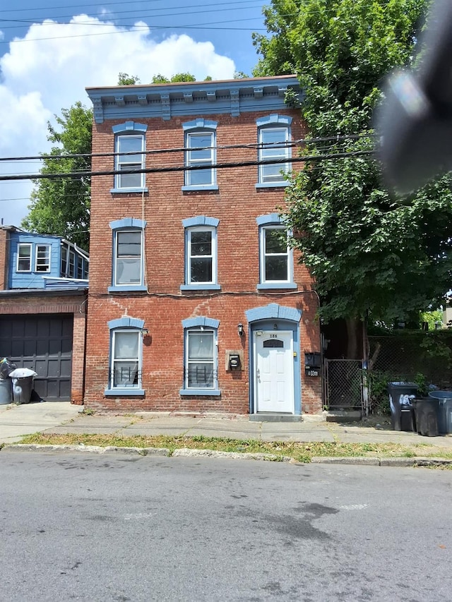 186 S William St, Newburgh, NY 12550 - photo 3
