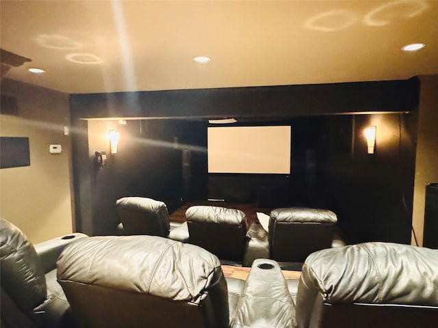 10 Hazelwood Ct, Jericho, NY 11753 - cinema room with recessed lighting