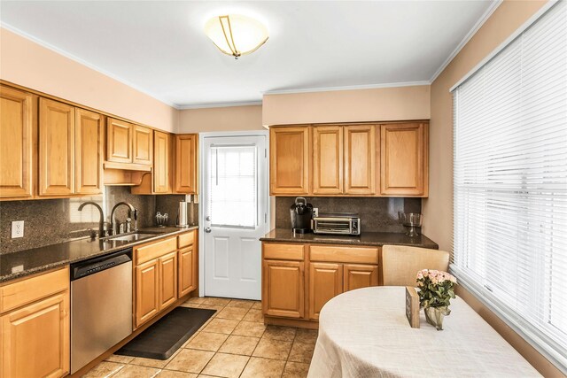 29 Arizona Ave, Syosset, NY 11791 - photo 3