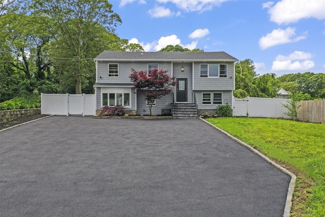 350 Holbrook Rd, Ronkonkoma, NY 11779 - photo 2