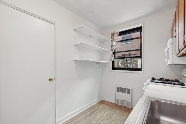 139-15 83rd Ave Unit 629, Briarwood, NY 11435 - photo 5