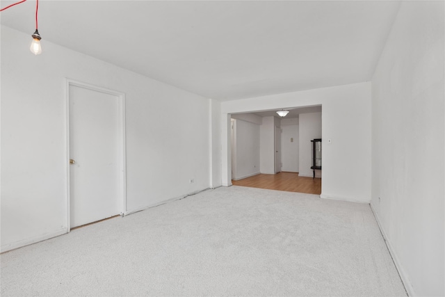 139-15 83rd Ave Unit 629, Briarwood, NY 11435 - photo 6