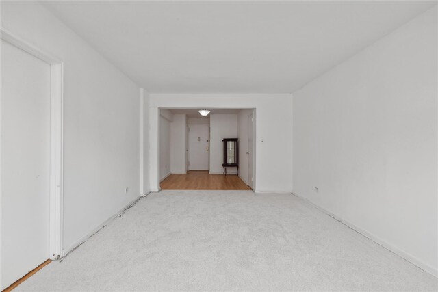 139-15 83rd Ave Unit 629, Briarwood, NY 11435 - photo 7