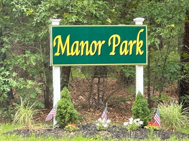 11 Applegate Dr, Mastic, NY 11950 - photo 2