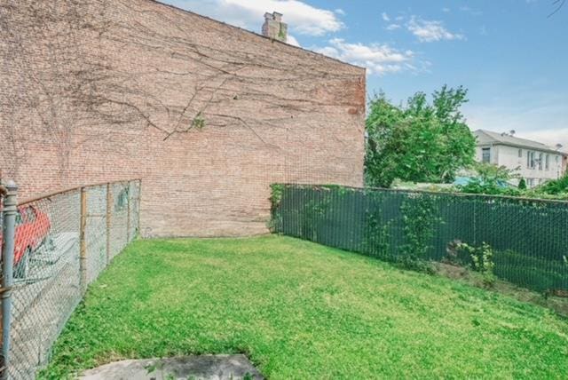 1071 Blake Ave, Brooklyn, NY 11208 - photo 14