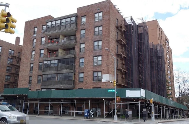 138-70 Elder Ave Unit 3A, Flushing, NY 11355 - photo 1