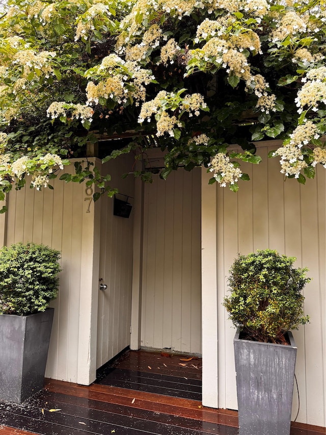 487 Tarpon Walk, Fire Island Pines, NY 11782 - entrance to property