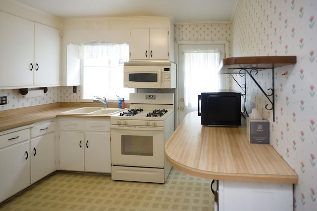 115 Shirley Ave, Fishkill, NY 12524 - photo 18