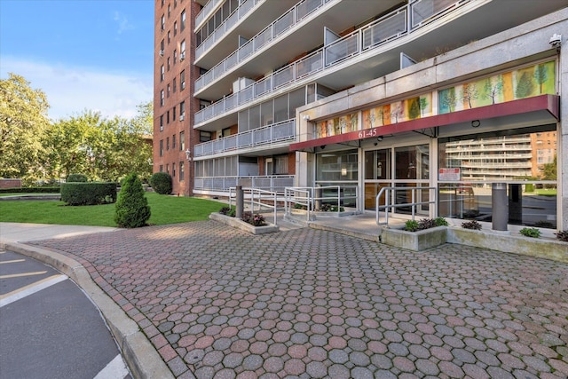 61-45 98th St Unit 11G, Rego Park, NY 11374 - view of apartment building / complex