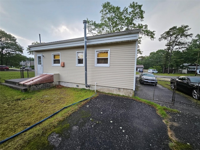 83 Priscilla Ave, Riverhead, NY 11901 - back of property