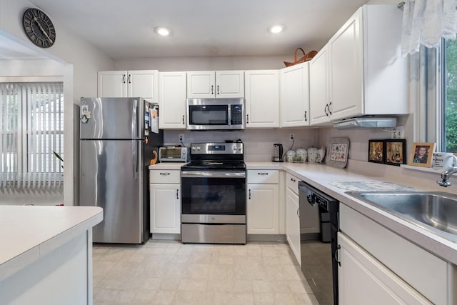 304 Kingston Ct, Ridge, NY 11961 - photo 2