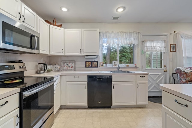304 Kingston Ct, Ridge, NY 11961 - photo 3