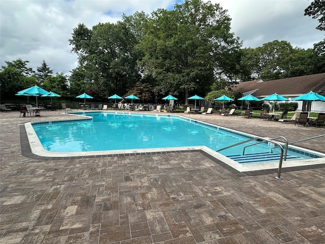 304 Kingston Ct, Ridge, NY 11961 - photo 25