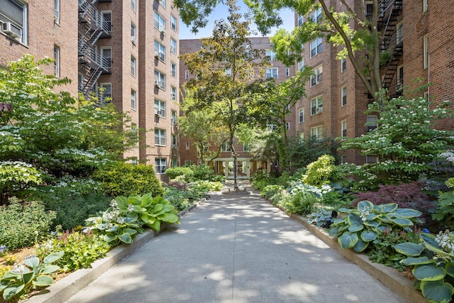 800 Grand Concourse Unit 2Js, Bronx, NY 10451 - view of community