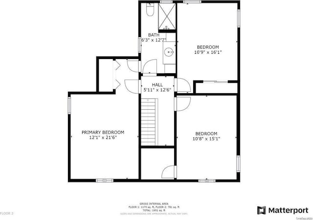 1336 Coates Ave, Holbrook, NY 11741 - view of room layout