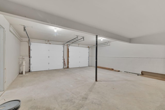30 Wilson St, Middletown, NY 10940 - view of garage