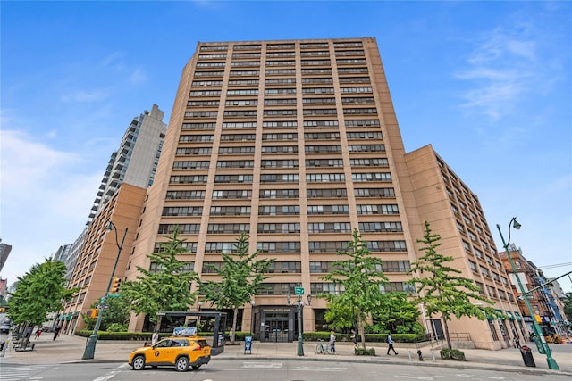 301 W 110th St Unit 2V, New York Manhattan, NY 10026 - view of property