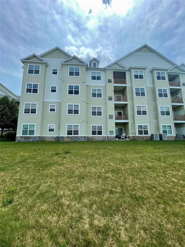 936 Tower Ridge Cir, Middletown, NY 10941 - view of property