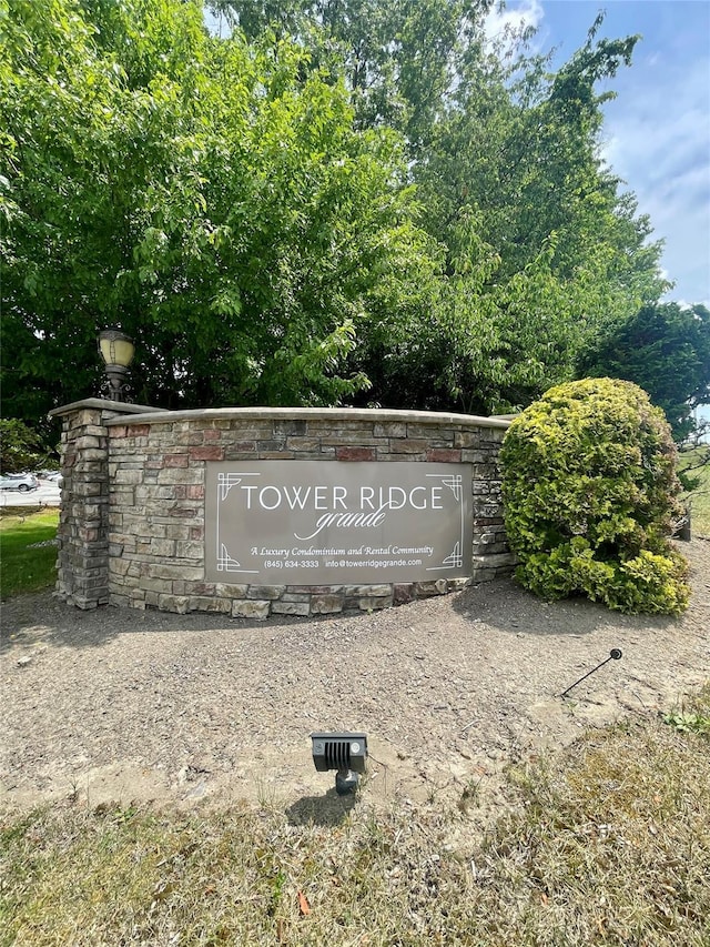 936 Tower Ridge Cir, Middletown, NY 10941 - view of community / neighborhood sign