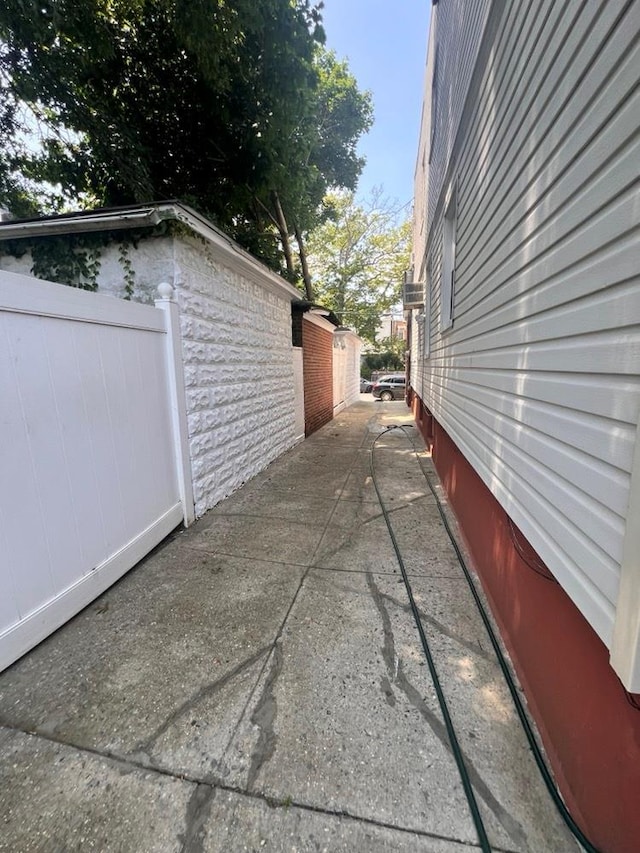 1607 E 43rd St, Brooklyn, NY 11234 - view of side of home