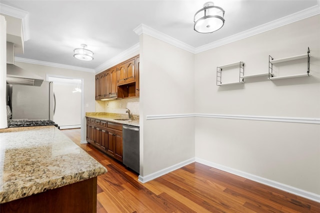 135 N Hampton Dr, White Plains, NY 10603 - photo 7