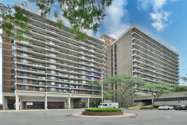 152-18 Union Tpke Unit 12T, Flushing, NY 11367 - view of building exterior