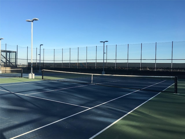 131-05 40th Rd Unit 17L, Flushing, NY 11354 - view of tennis court