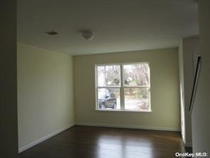 648 Bayview Ave, Bellport, NY 11713 - photo 7