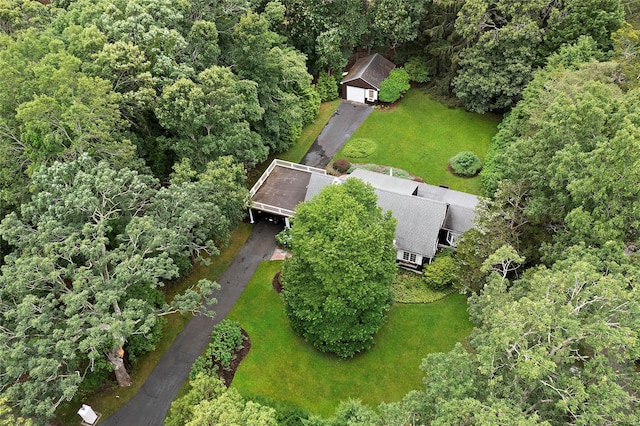 22 Turtle Cove Dr, Southampton, NY 11968 - aerial view of property and surrounding area