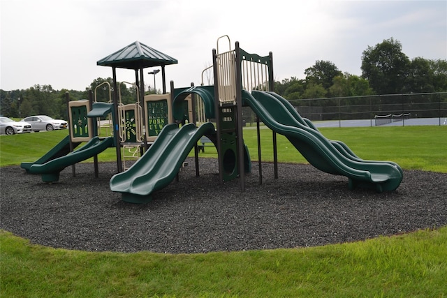 1105 Farmdale Rd, Brewster, NY 10509 - view of community jungle gym