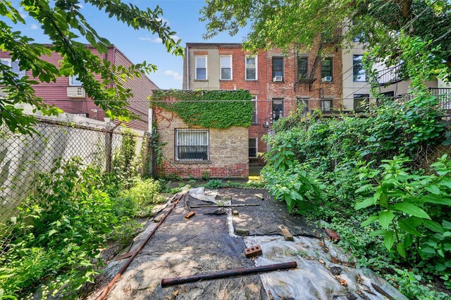 17 Palmetto St, Brooklyn, NY 11221 - view of yard