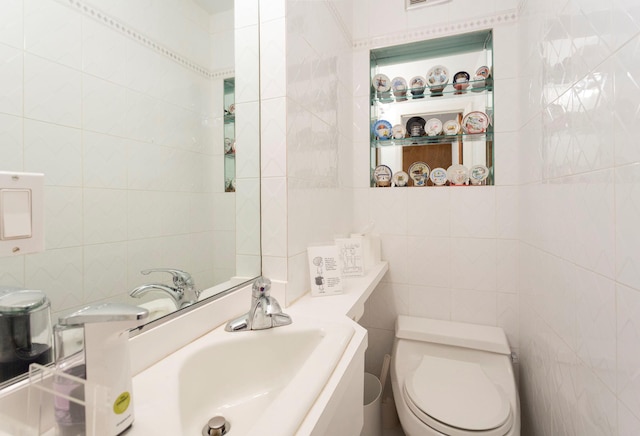 82-49 212th St, Hollis Hills, NY 11427 - photo 11