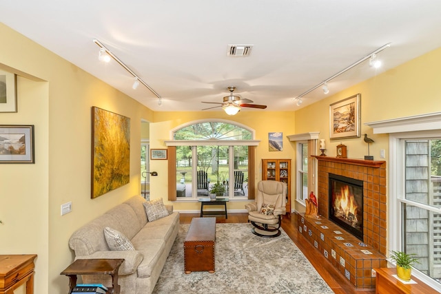204 Pepperidge Lake Rd, Eastport, NY 11941 - photo 5