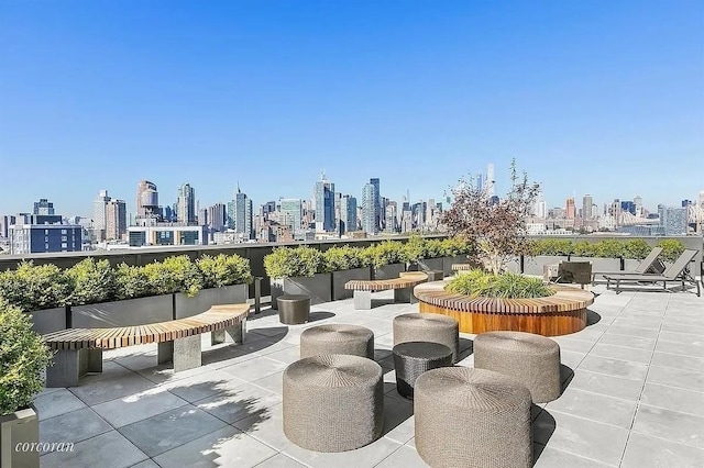 2218 Jackson Ave Unit 304, Long Island City, NY 11101 - photo 2