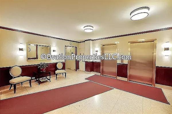 240 E 46th St Unit 10H, New York Manhattan, NY 10017 - photo 11