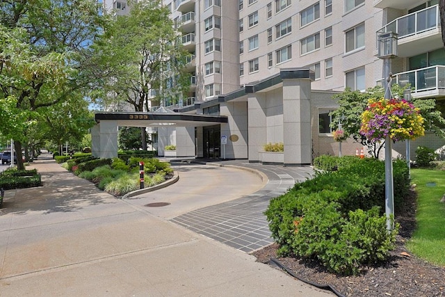 3333 Henry Hudson Pkwy W Unit 4M, Bronx, NY 10463 - view of apartment building / complex