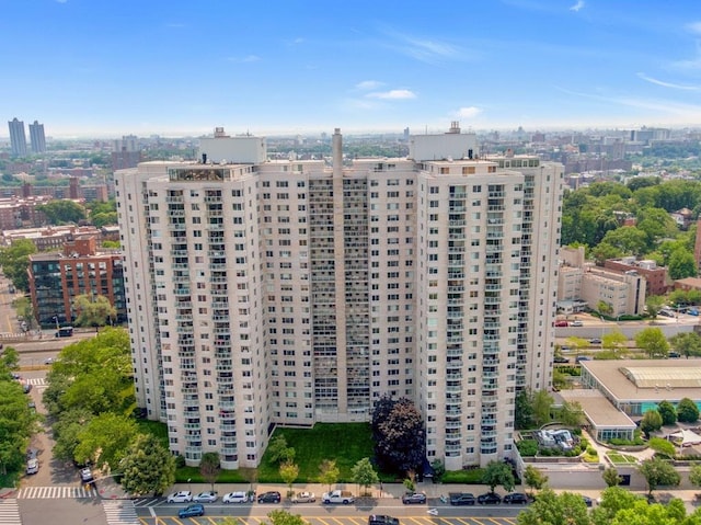 3333 Henry Hudson Pkwy W Unit 4M, Bronx, NY 10463 - view of building exterior with a view of city